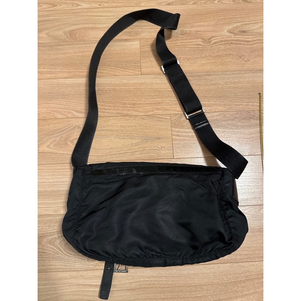 Prada Black Nylon Messenger Bag Crossbody Vela Buckle Flap Logo Vintage Large - Picture 10 of 12